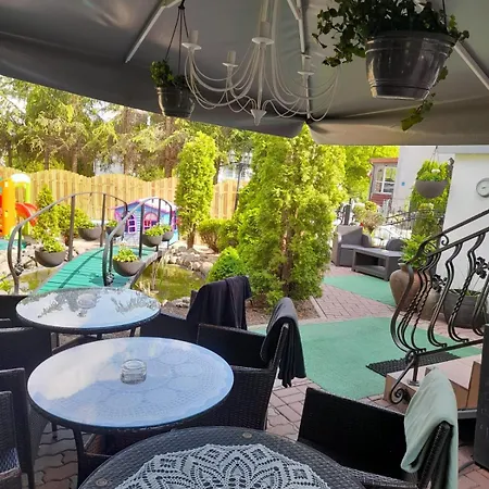 Corner House Penzion 4*