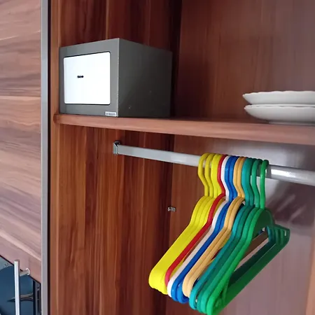 Corner House Penzion 4*